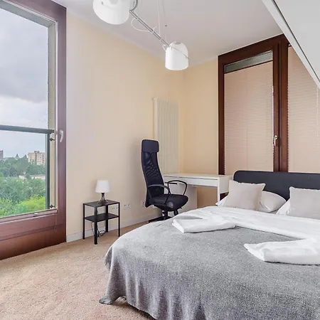 Kolejowa 45a P&o Corporate Apartamento Varsóvia