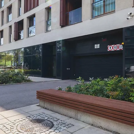 Kolejowa 45a P&o Corporate Apartmán