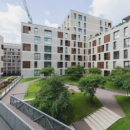 Kolejowa 45a P&o Corporate Apartamento